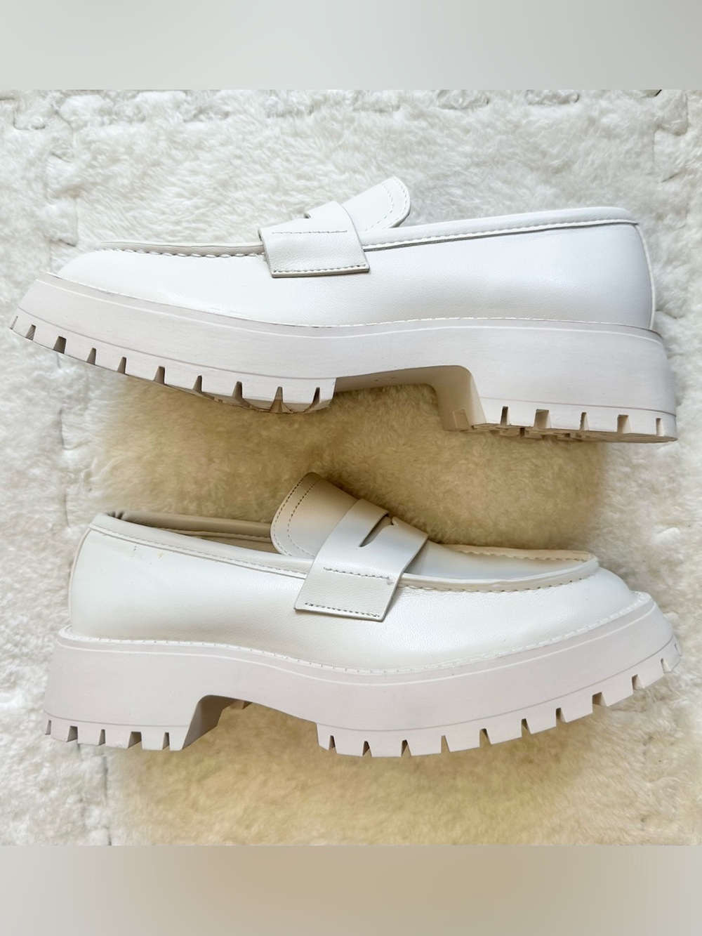Madden Girl Cream Chunky Heather Platform Loafers, 6.5